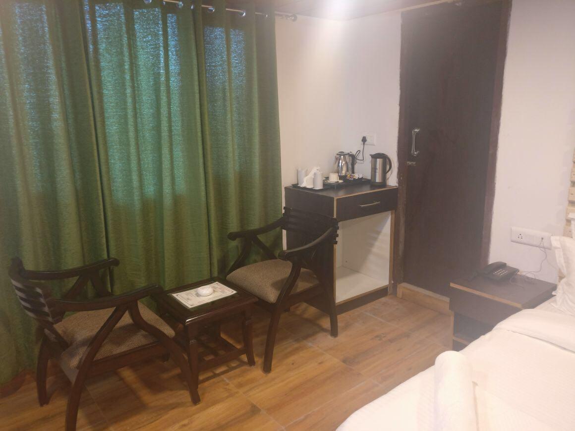 Nainital Adventure Park & Resort Buitenkant foto